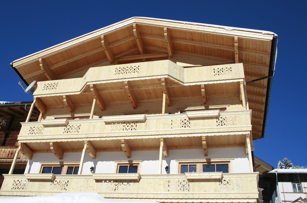 Haus Burbach Appartement Zellberg Buitenkant foto
