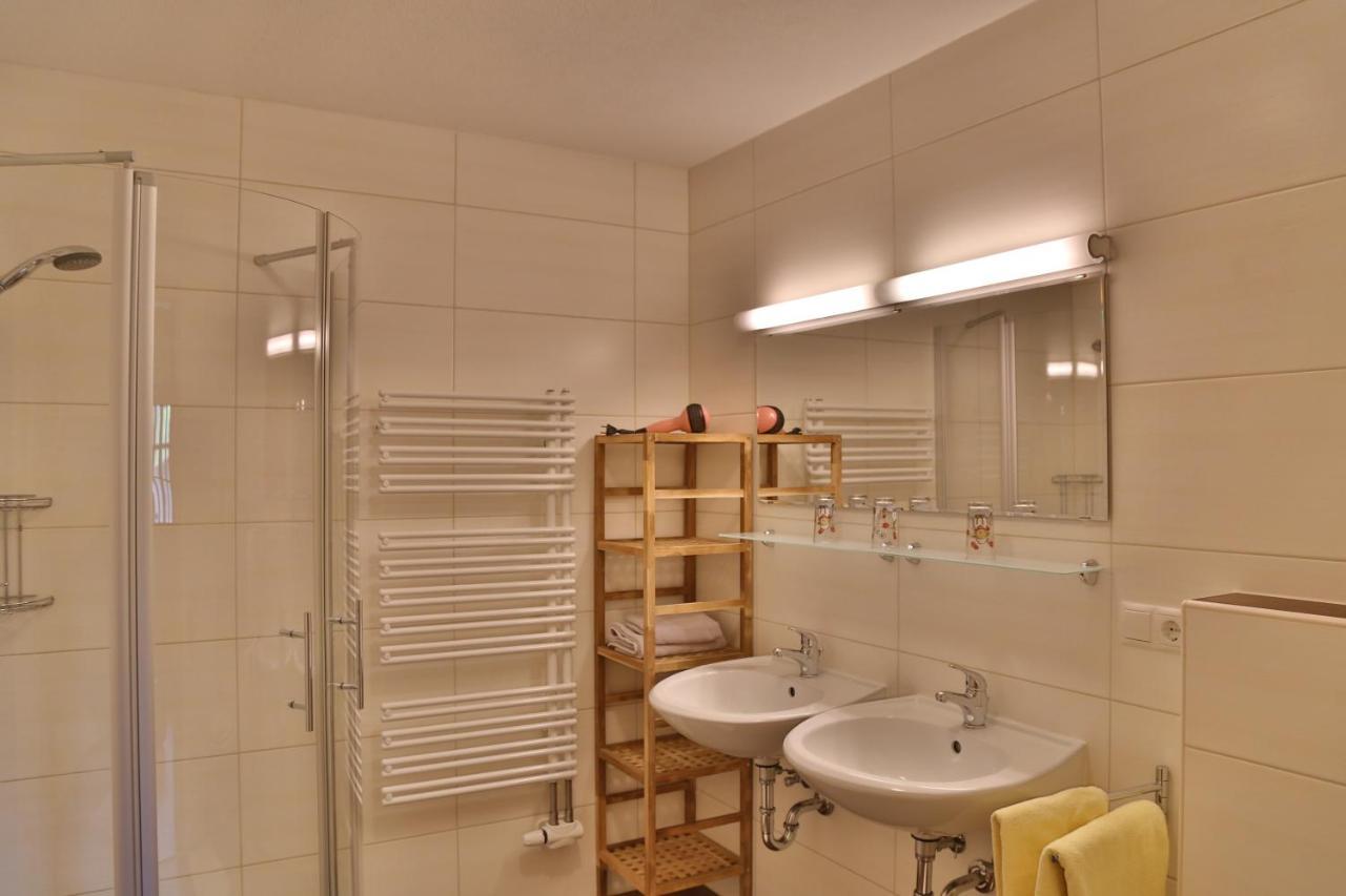Haus Burbach Appartement Zellberg Buitenkant foto