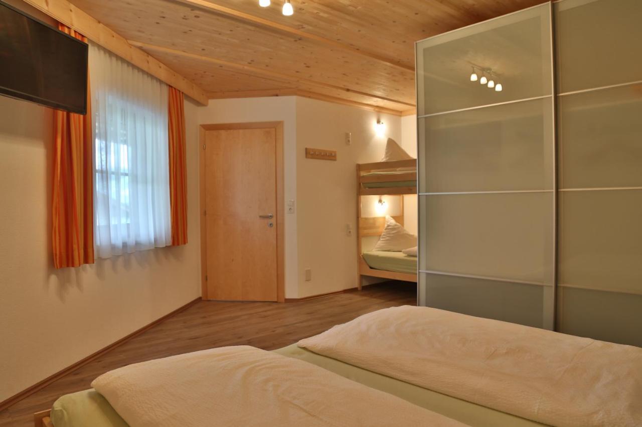 Haus Burbach Appartement Zellberg Buitenkant foto